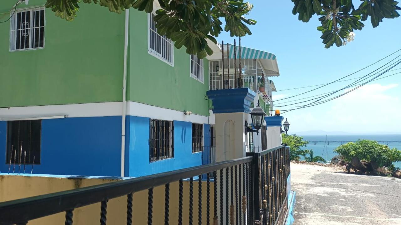 Apto 2Habitaciones con Aire y Vista al Malecón de Samaná Exterior foto